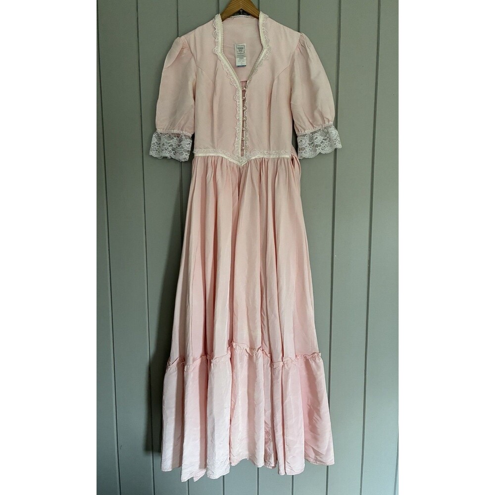 Gunne Sax Pink Satin Gown Dress 9 Puff Sleeve Prairie Lace Ruffle Pearl Trim 80s